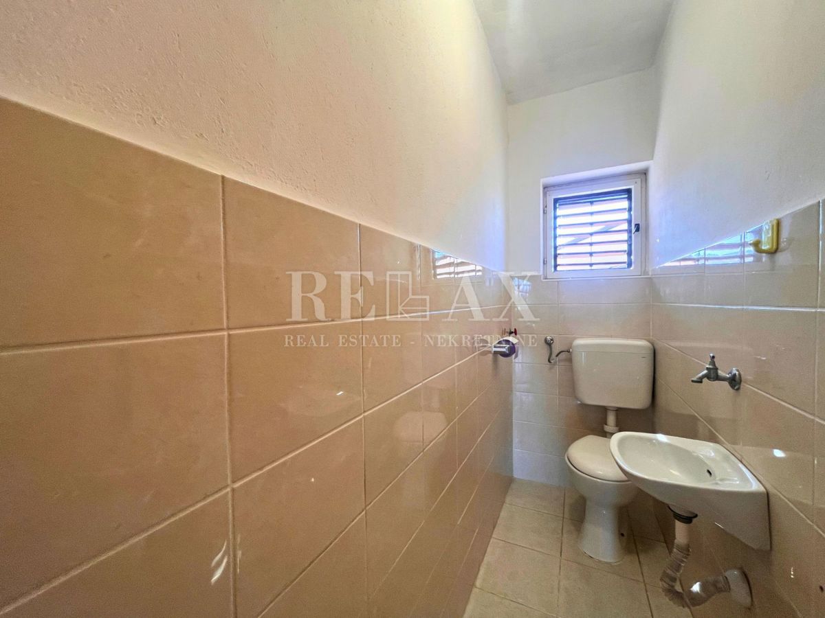 Senj - spazioso appartamento nel centro più ampio