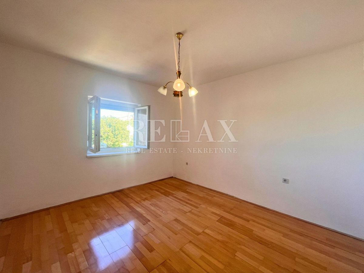 Senj - spazioso appartamento nel centro più ampio