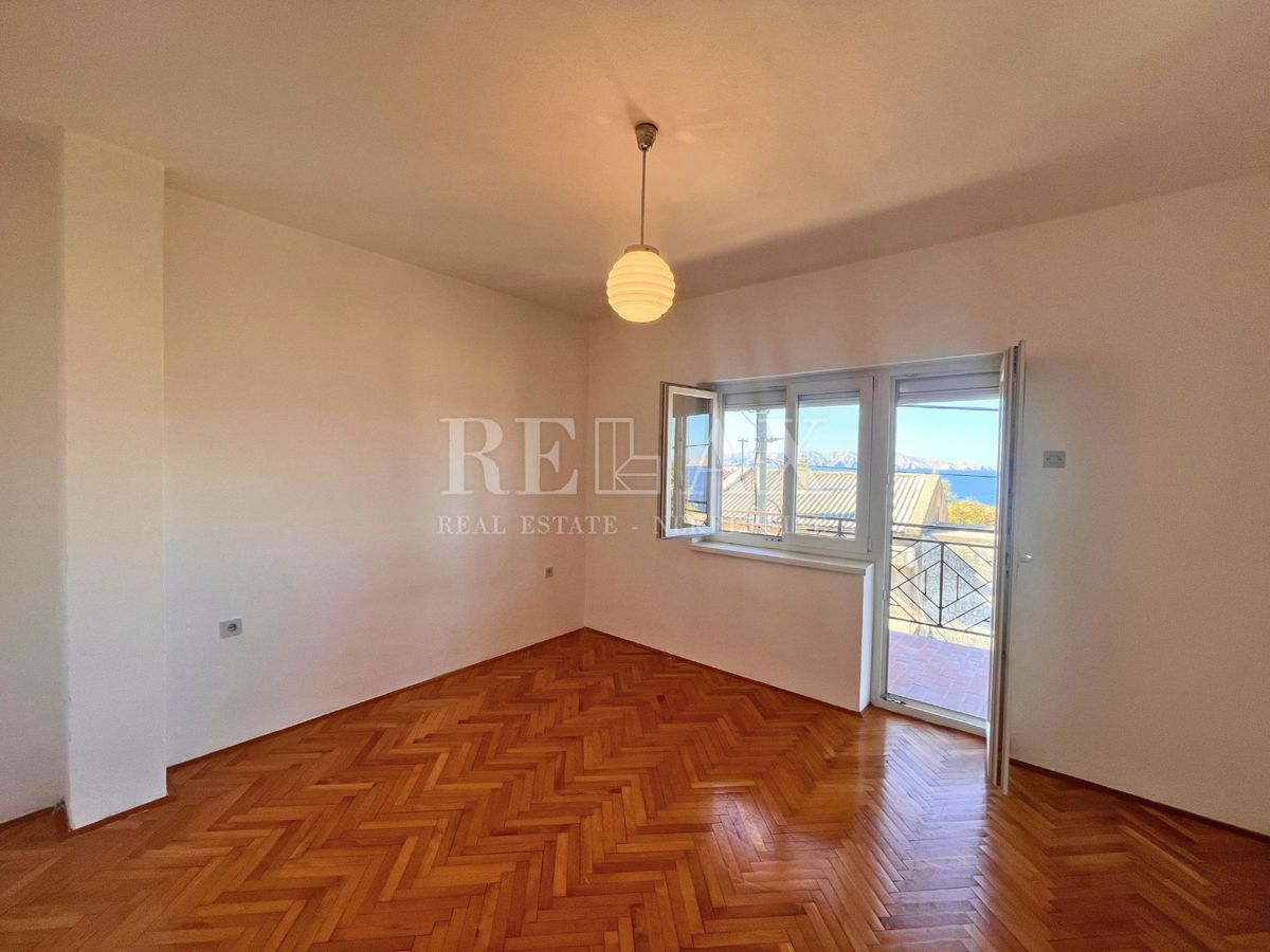 Senj - spazioso appartamento nel centro più ampio