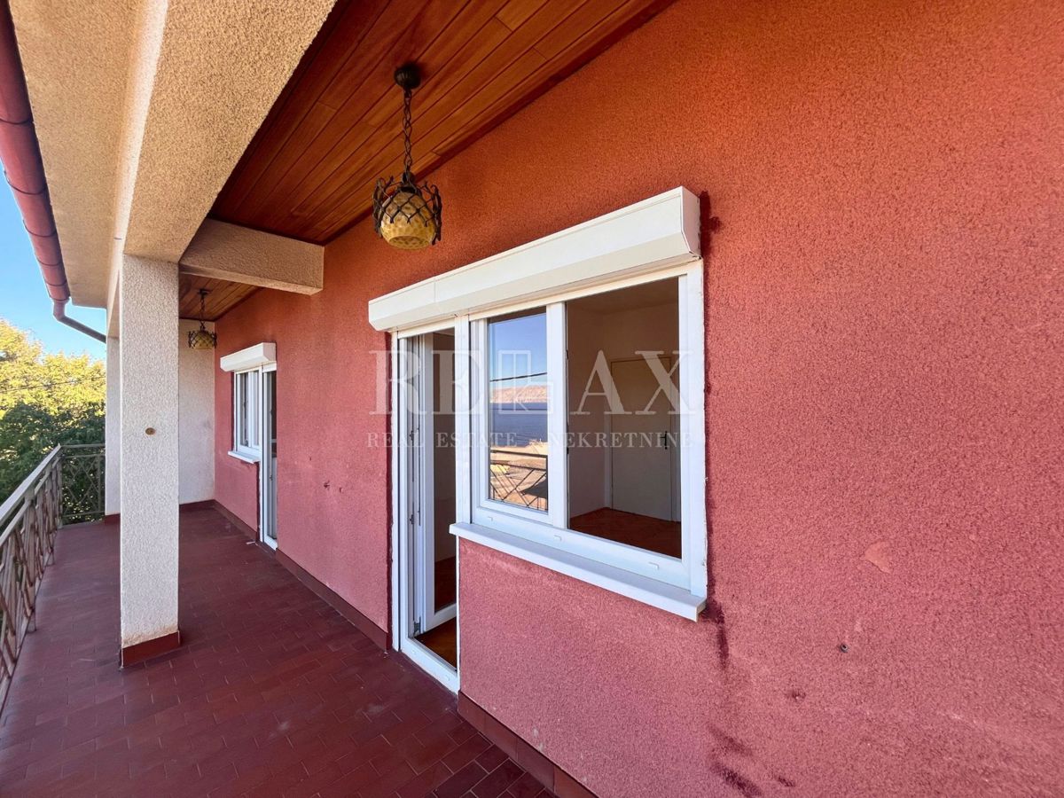 Senj - spazioso appartamento nel centro più ampio