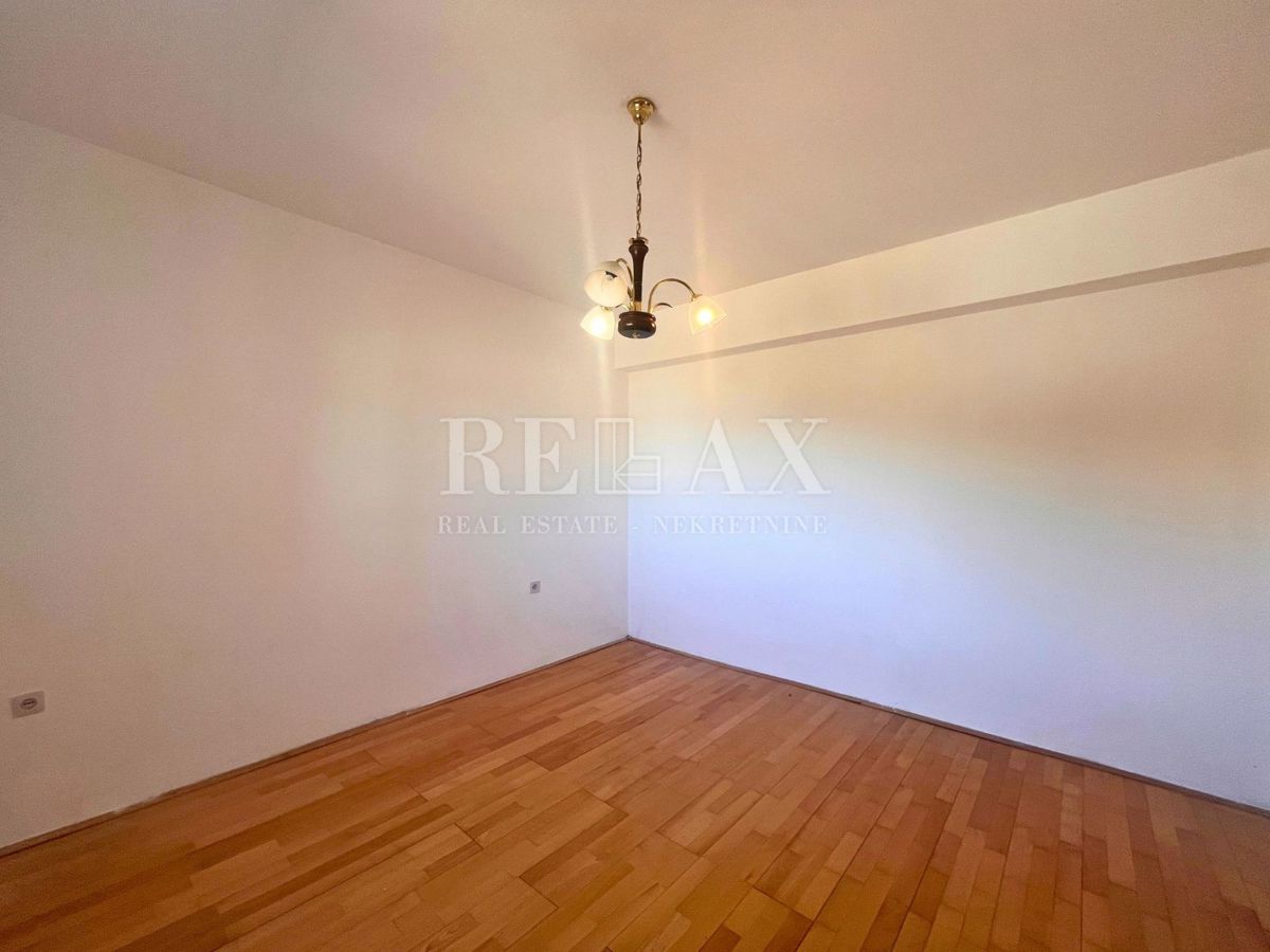 Senj - spazioso appartamento nel centro più ampio