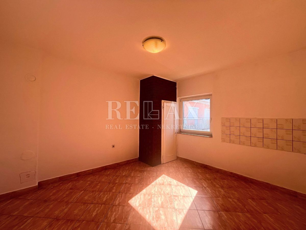 Senj - spazioso appartamento nel centro più ampio