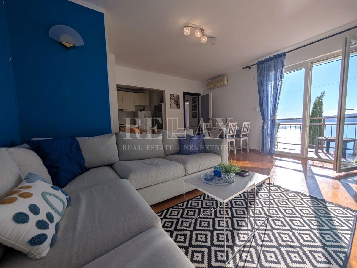 Senj – Appartamento con due camere da letto e vista mare