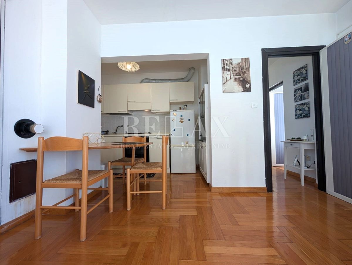 Senj – Appartamento con due camere da letto e vista mare