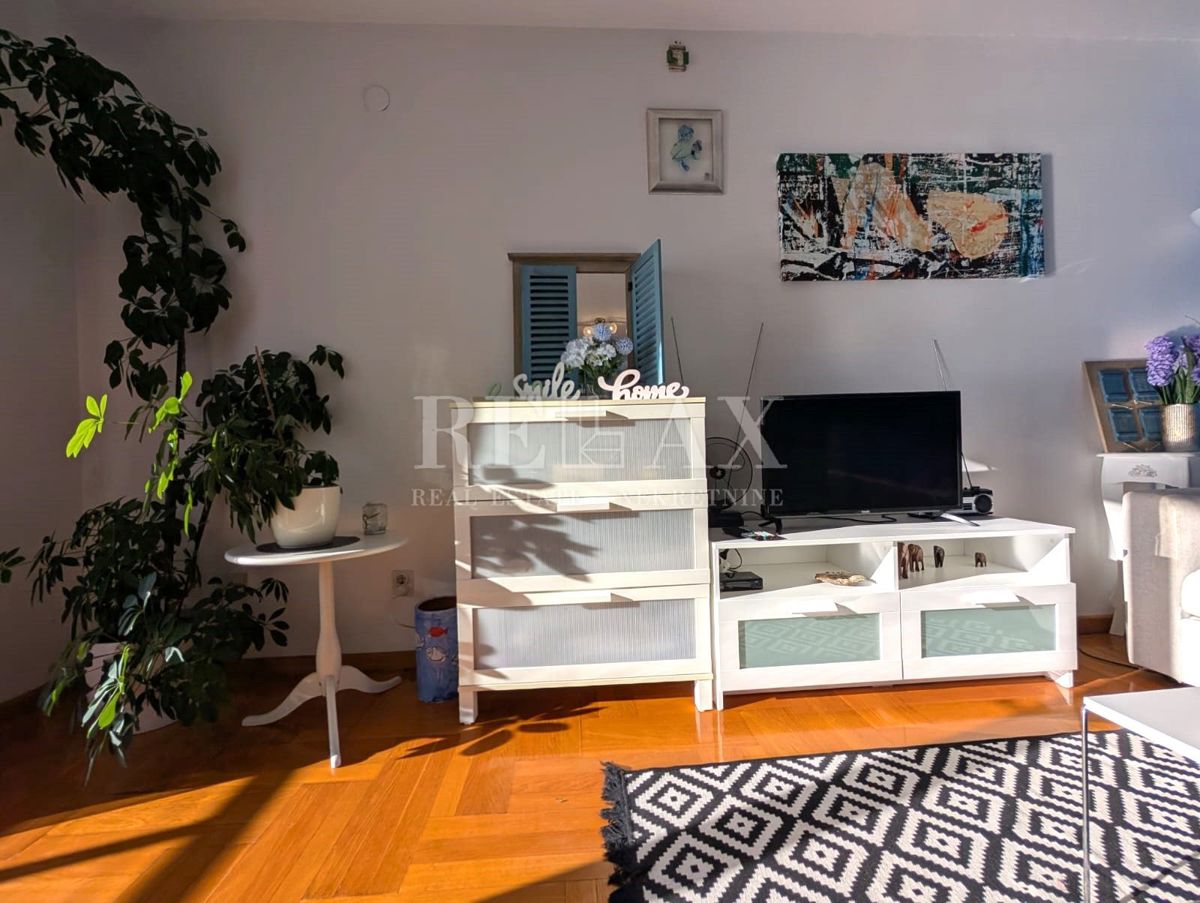 Senj – Appartamento con due camere da letto e vista mare