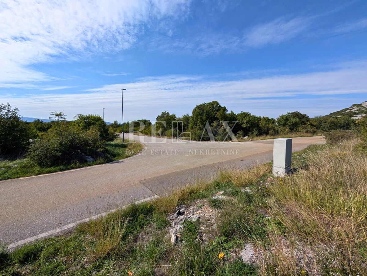 Smokvica Krmpotska - terreno edificabile, 3938 m2