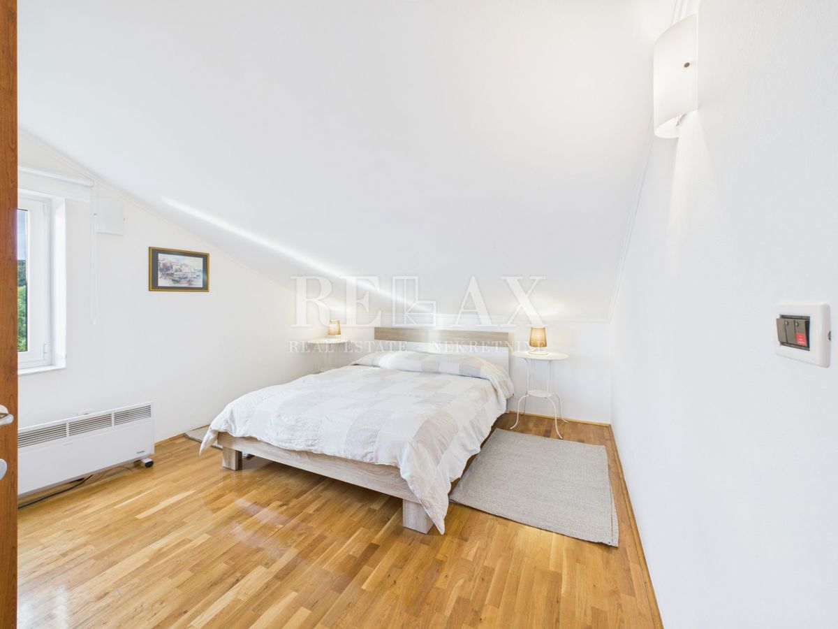 Jadranovo – appartamento con terrazza, a 70 m dal mare