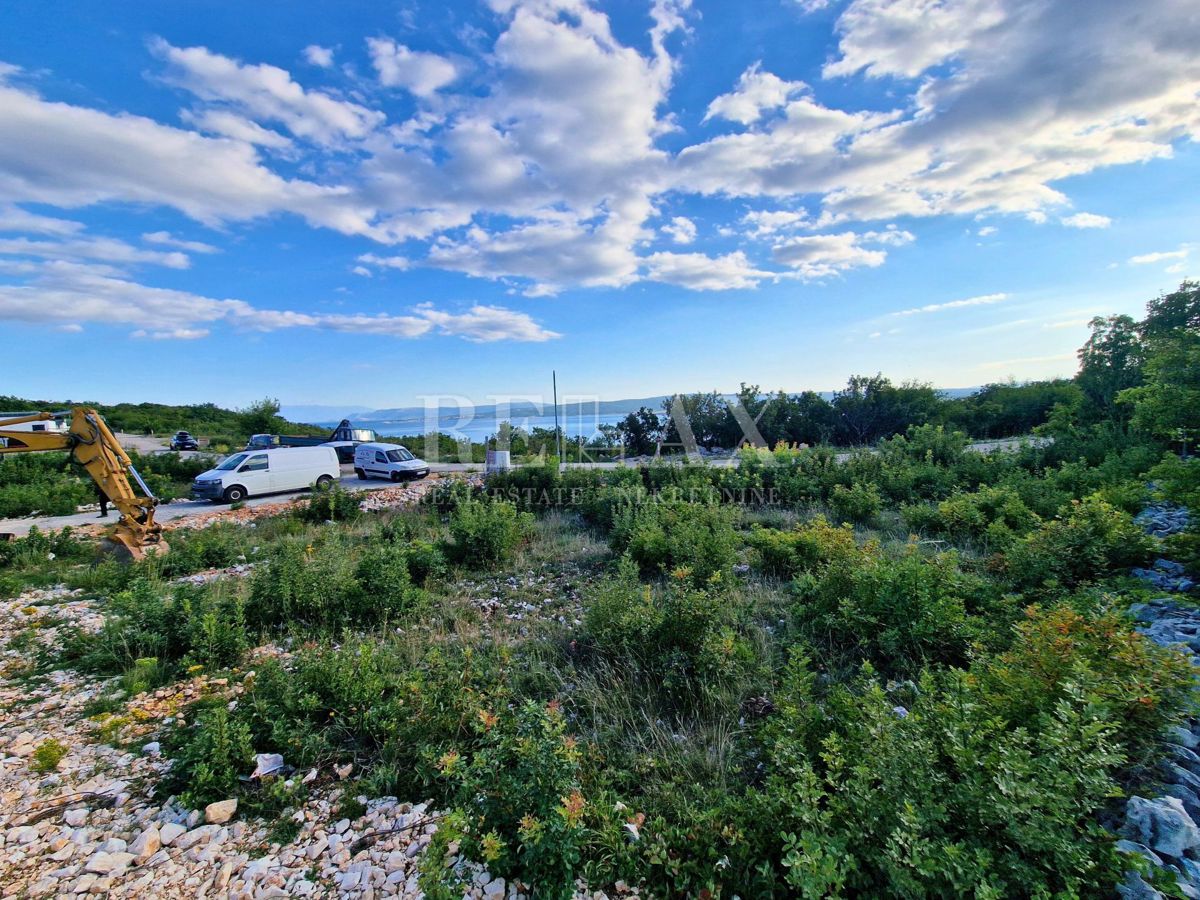 Jadranovo - terreno edificabile, 640 m2