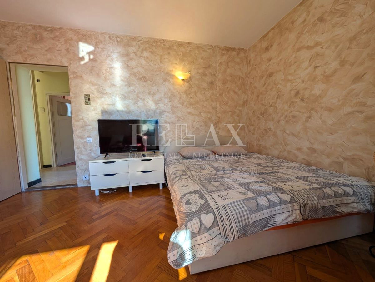 Rijeka, Turnić – confortevole appartamento di 65 m², due balconi