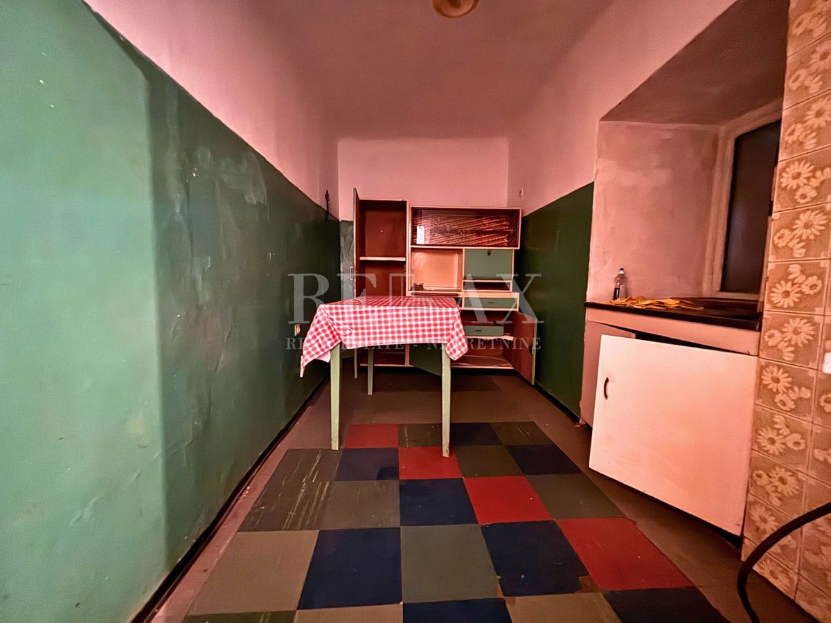 Rijeka, Škurinje - antico da ristrutturare