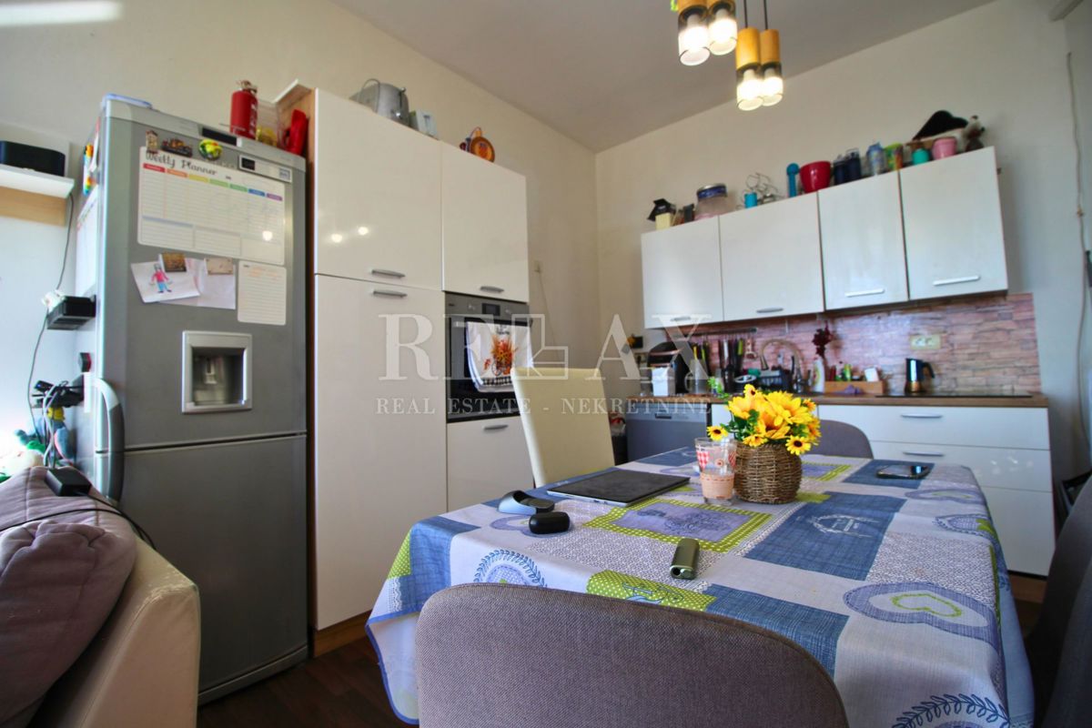 Rijeka - appartamento in centro città, vista mare