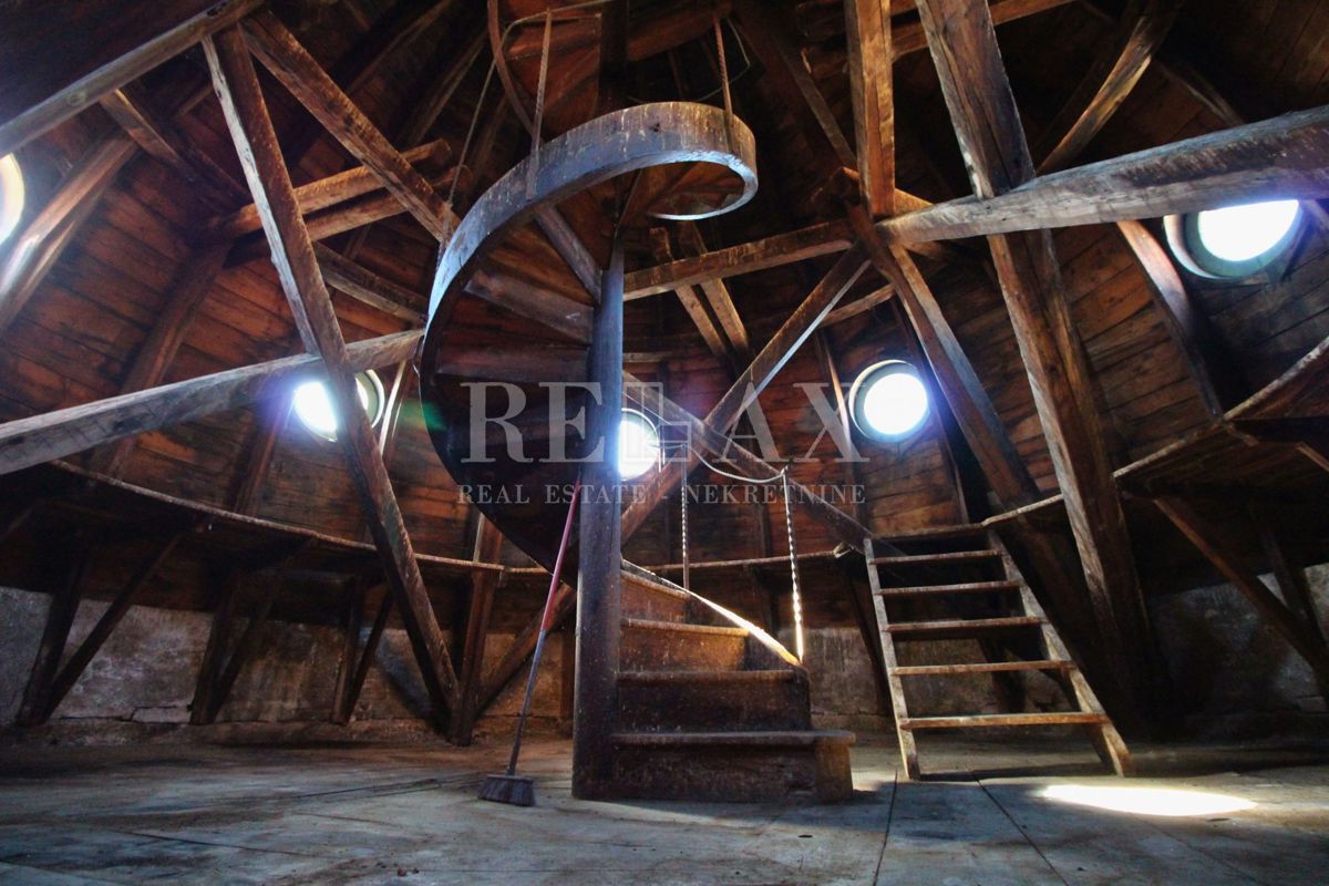 Rijeka - appartamento in centro città, vista mare