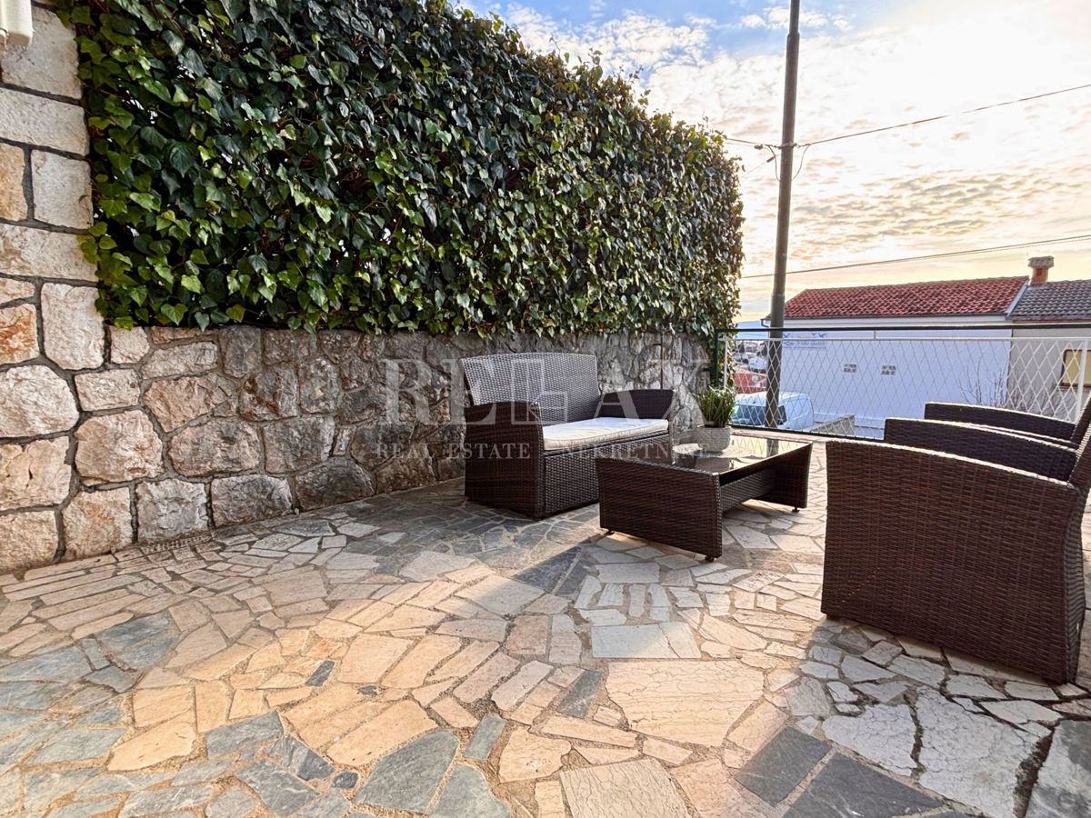 Selce - casa a schiera con terrazza