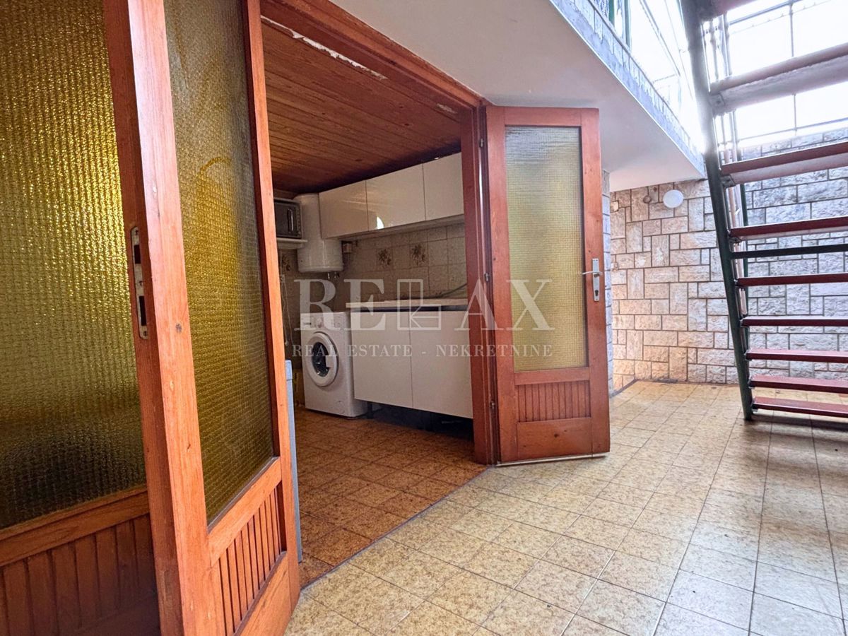 Selce - casa a schiera con terrazza