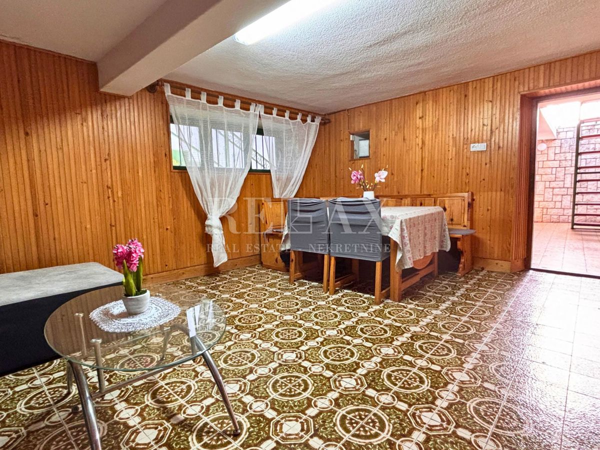 Selce - casa a schiera con terrazza