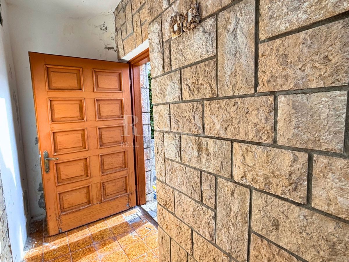 Selce - casa a schiera con terrazza