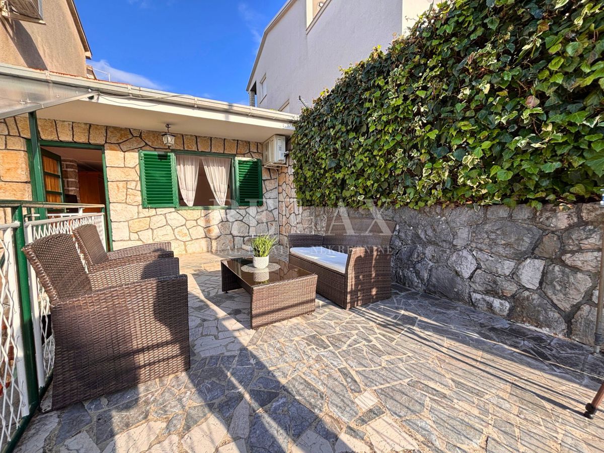 Selce - casa a schiera con terrazza