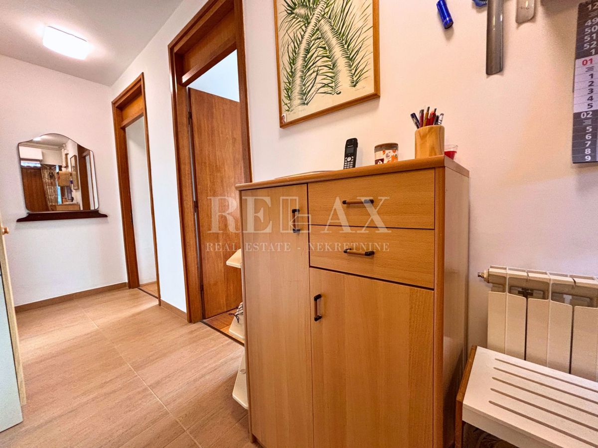 Crikvenica - appartamento in posizione tranquilla, vista