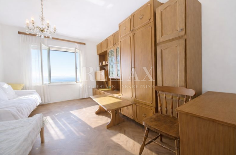 Rijeka, Kantrida - Appartamento di 120m2 prima fila al mare