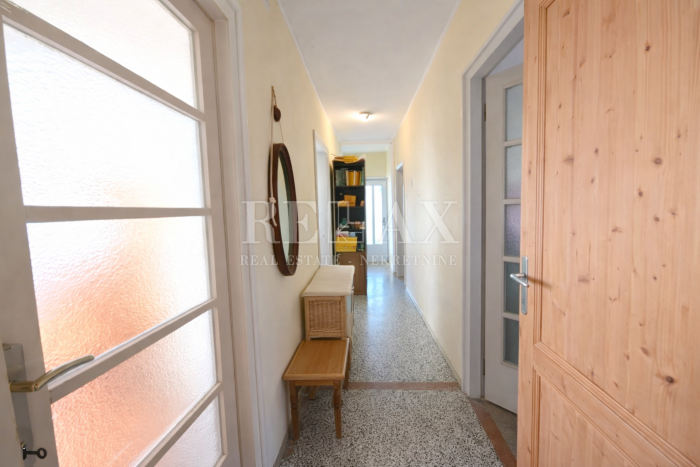 Rijeka, Kantrida - Appartamento di 120m2 prima fila al mare