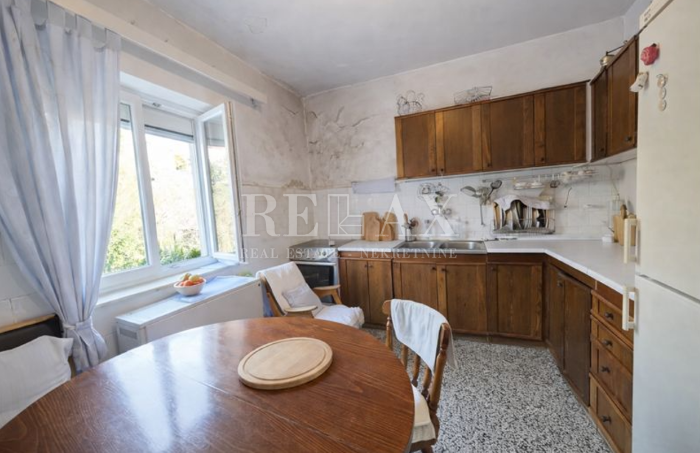 Rijeka, Kantrida - Appartamento di 120m2 prima fila al mare