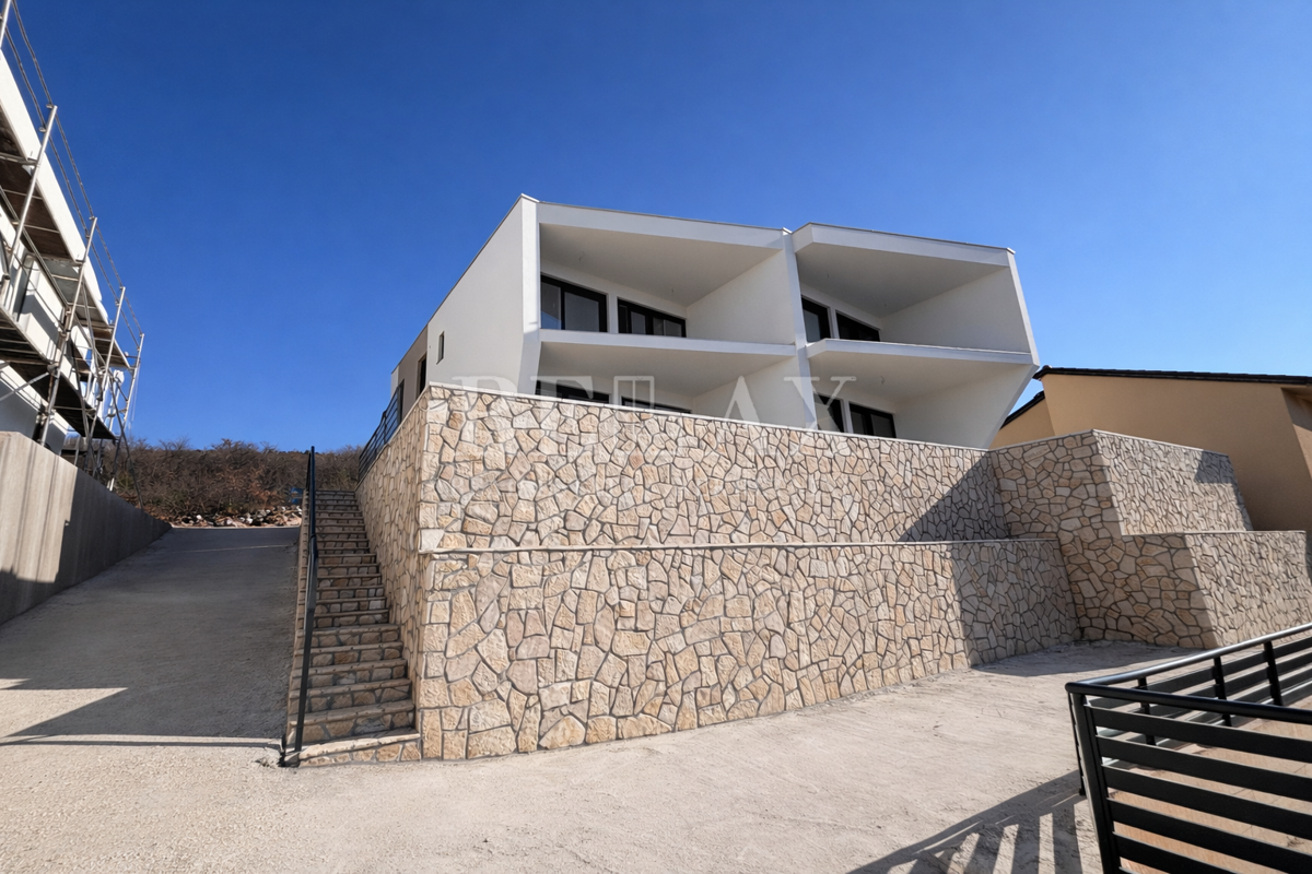 Jadranovo - villa bifamiliare con piscina e giardino