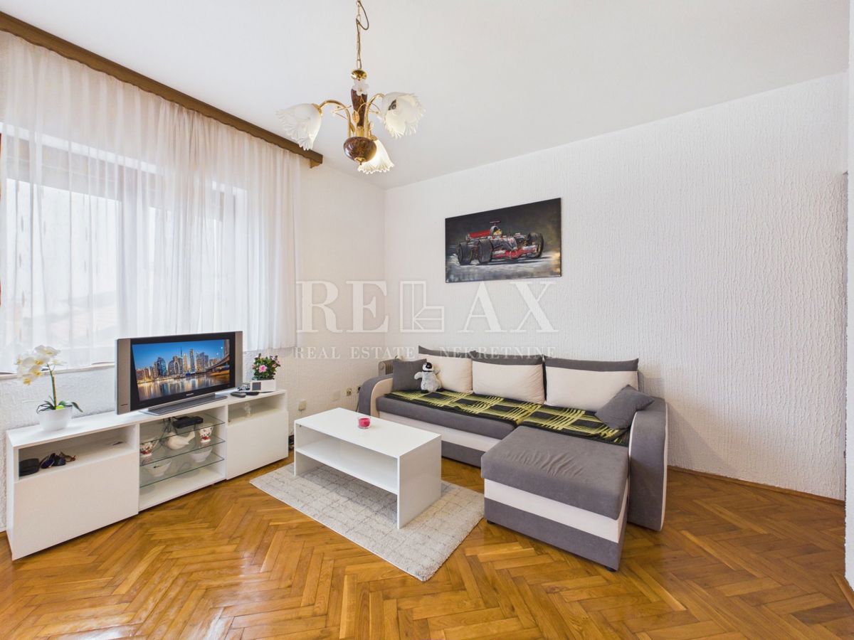 Crikvenica - appartamento con una camera e vista mare