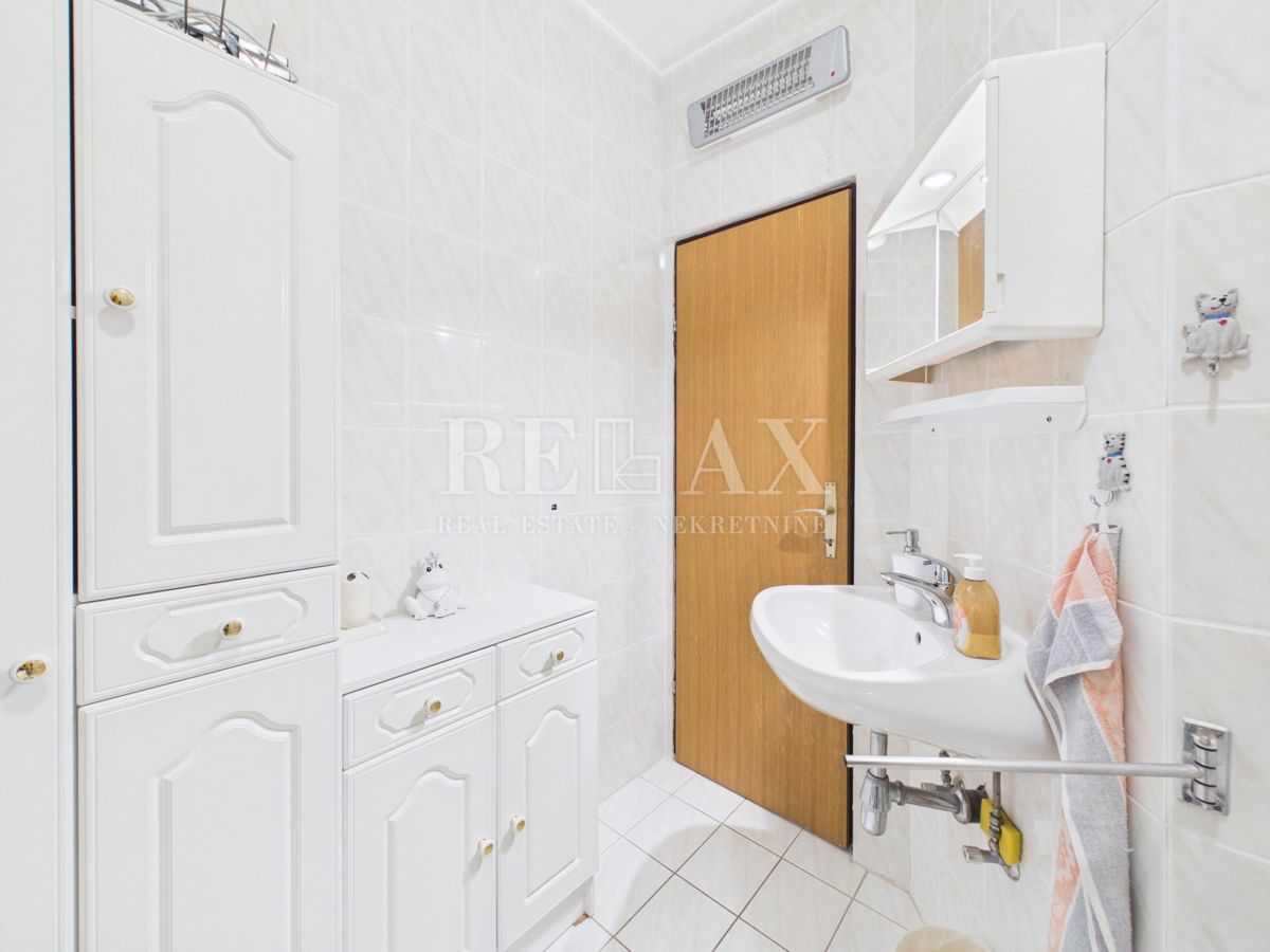 Crikvenica - appartamento con una camera e vista mare