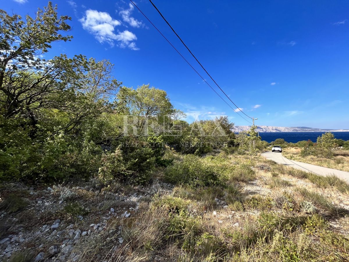 NOVI VINODOLSKI, SIBINJ KRMPOTSKI - Due ampi campi con vista sul mare