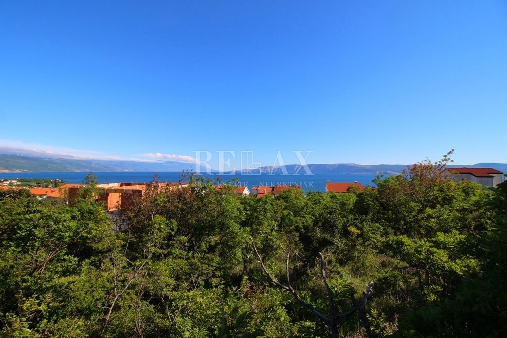 NOVI VINODOLSKI - Ampio terreno a picco sul mare