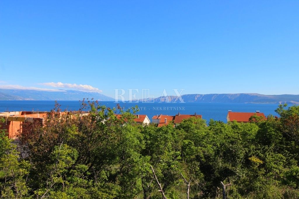 NOVI VINODOLSKI - Ampio terreno a picco sul mare