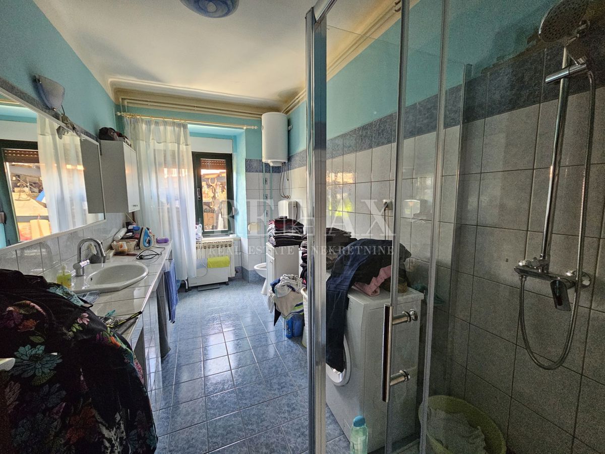 Casa in pietra costiera Hreljin 