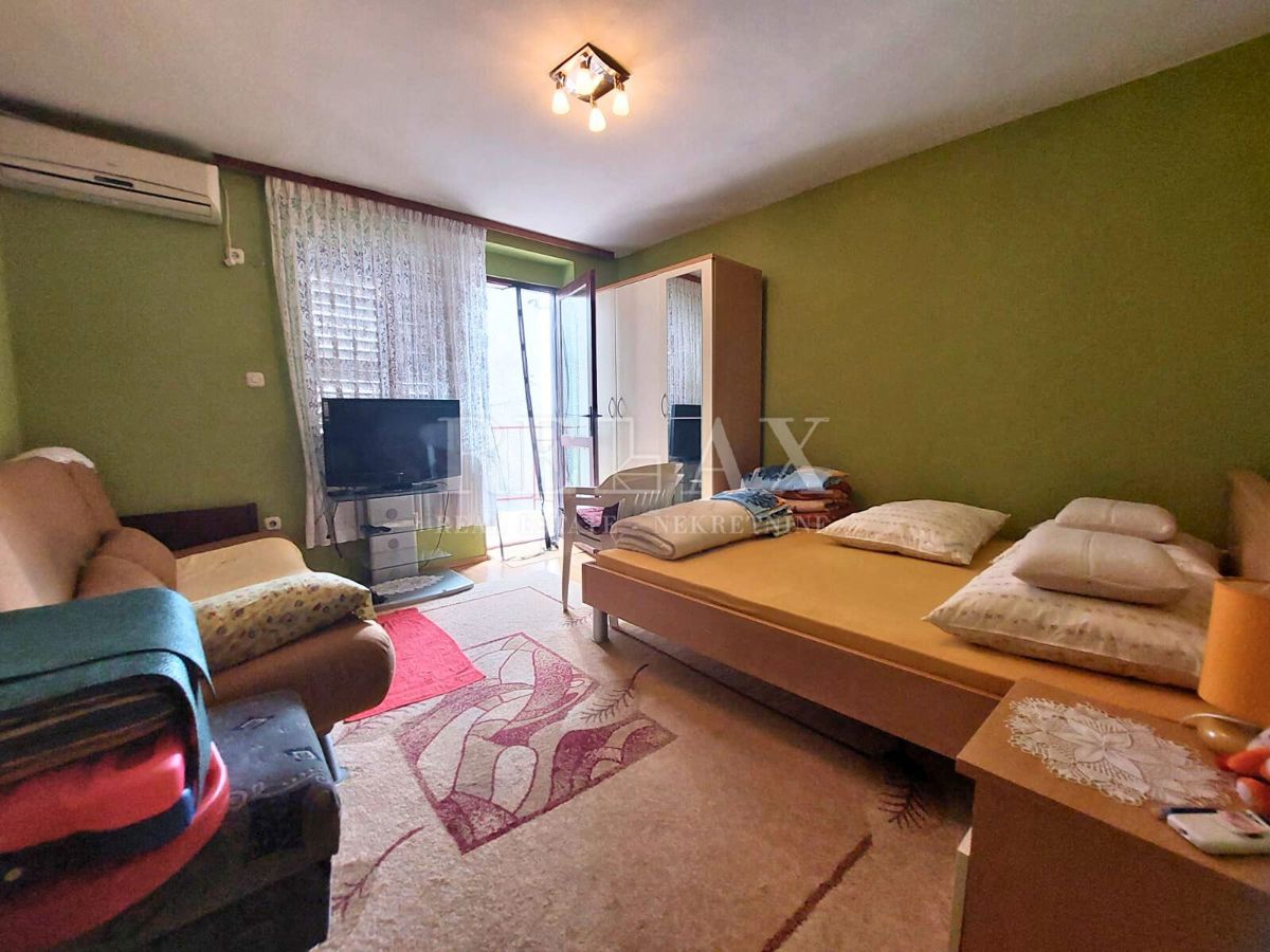 Novi Vinodolski - casa nel centro della città