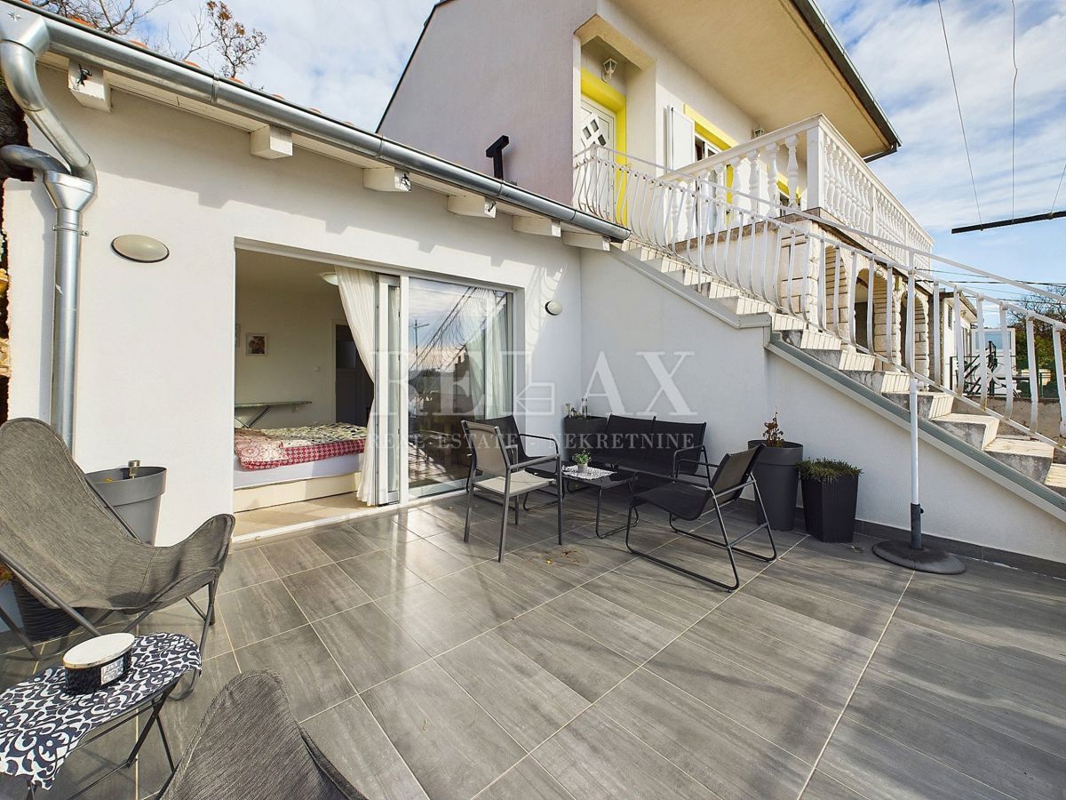 Dramalj - casa con vista mare e giardino