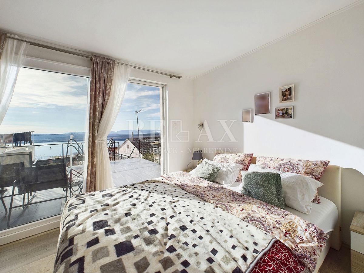 Dramalj - casa con vista mare e giardino
