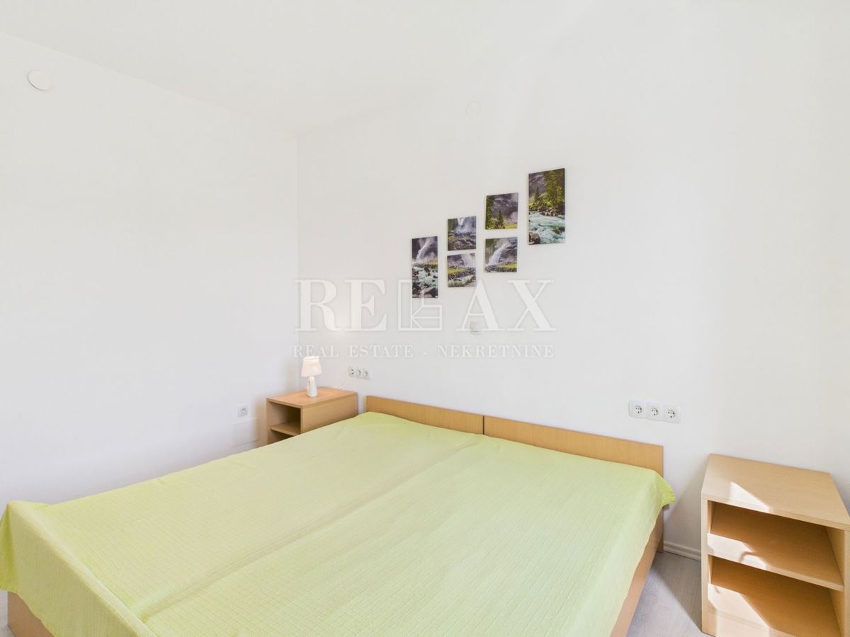 Povile - piano con due appartamenti