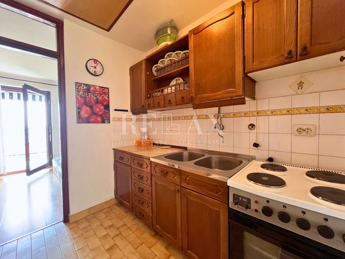 Klenovica - appartamento con una bellissima vista sul mare