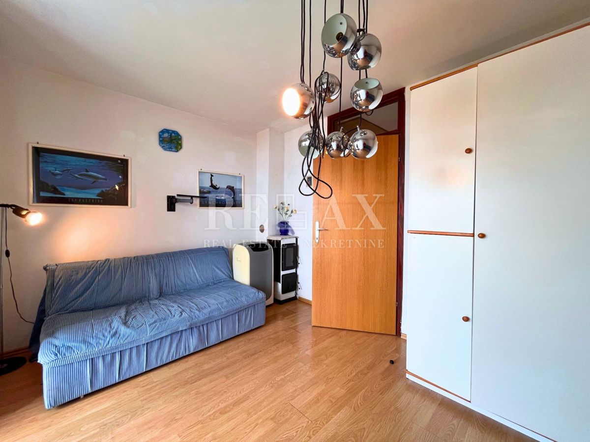 Klenovica - appartamento con una bellissima vista sul mare