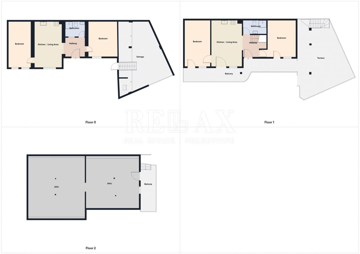 Crikvenica - casa con 3 unità abitative