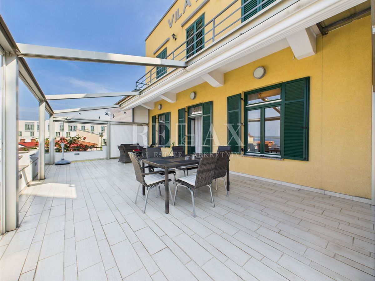 Crikvenica - appartamento con ampia terrazza