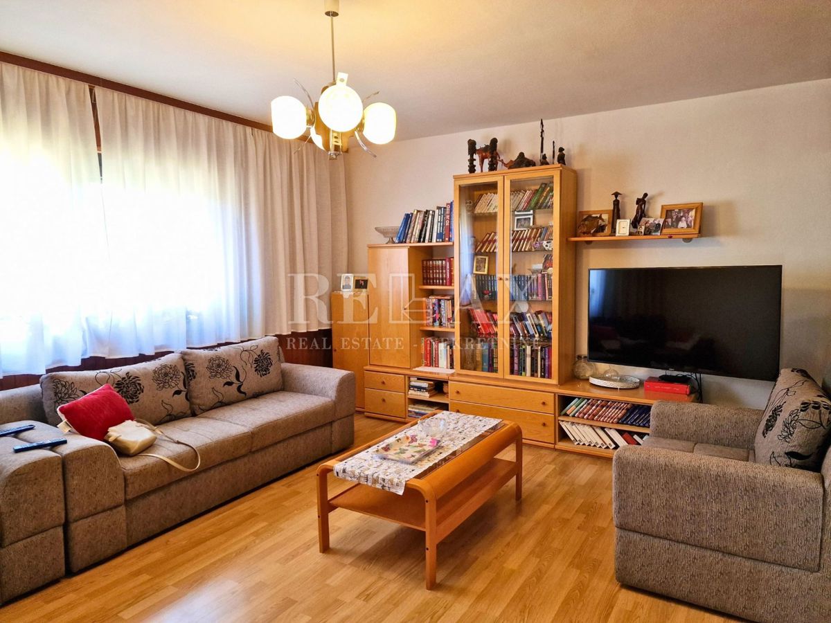 Novi Vinodolski - 3 unità abitative