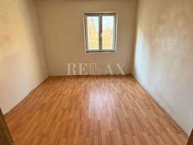 Lapat, Plaški - fattoria