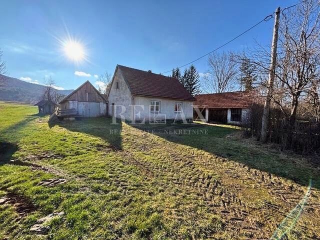 Lapat, Plaški - fattoria