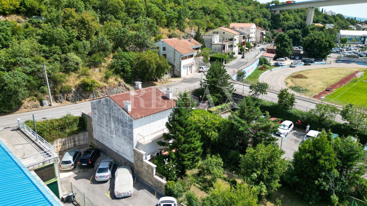Crikvenica - casa con giardino vicino al centro