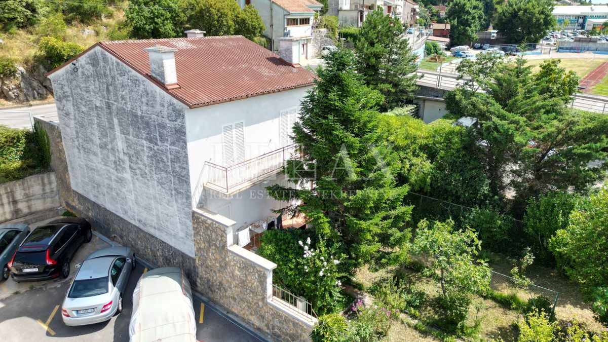 Crikvenica - casa con giardino vicino al centro