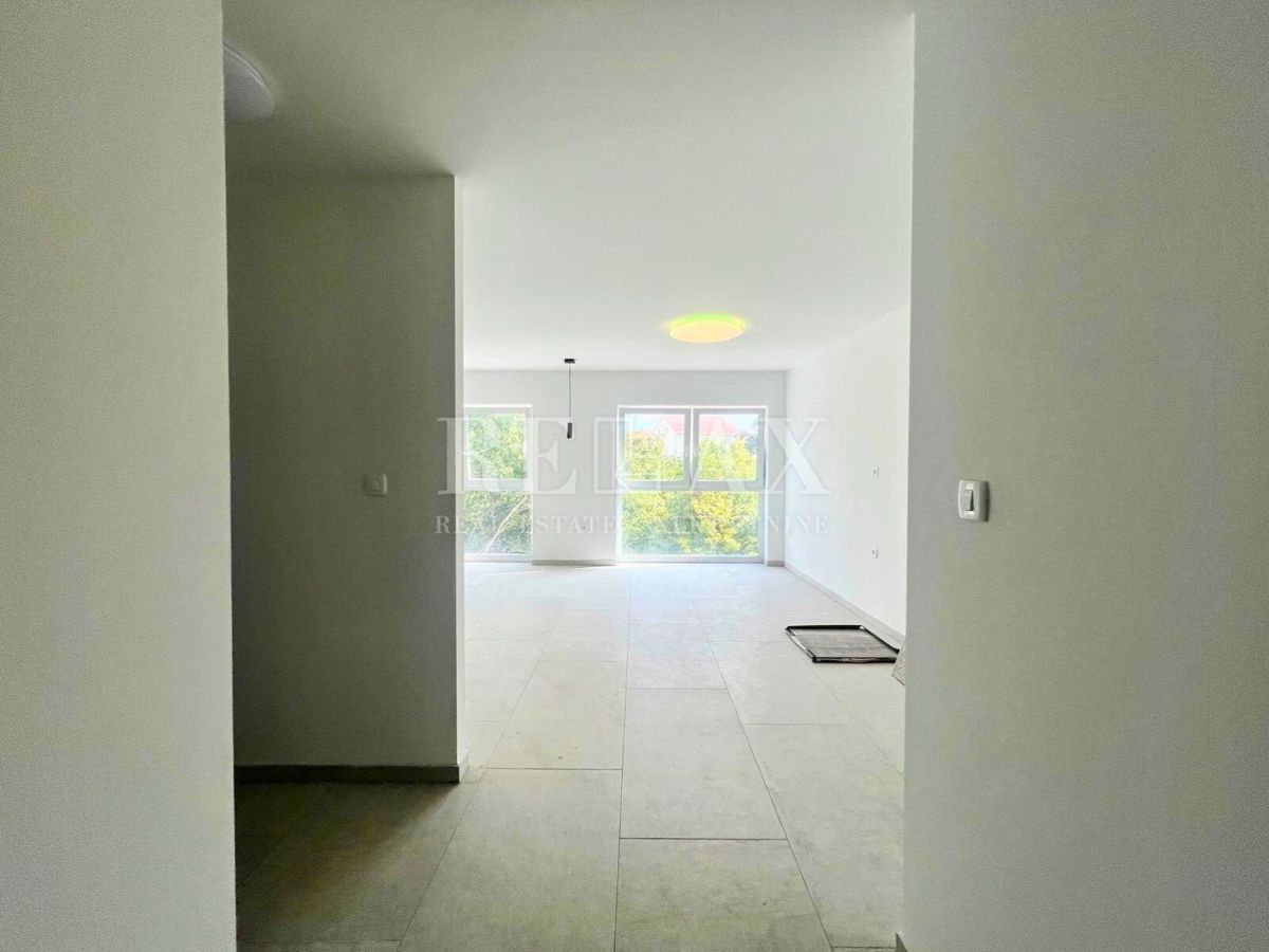 Rijeka, Srdoči - appartamento in un nuovo edificio, terrazza