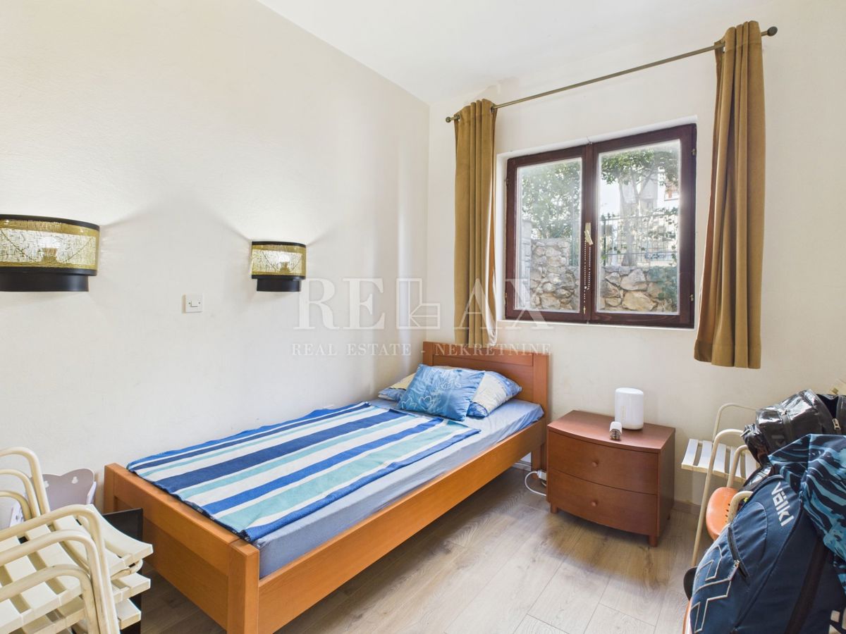 Dramalj - casa con due unità abitative