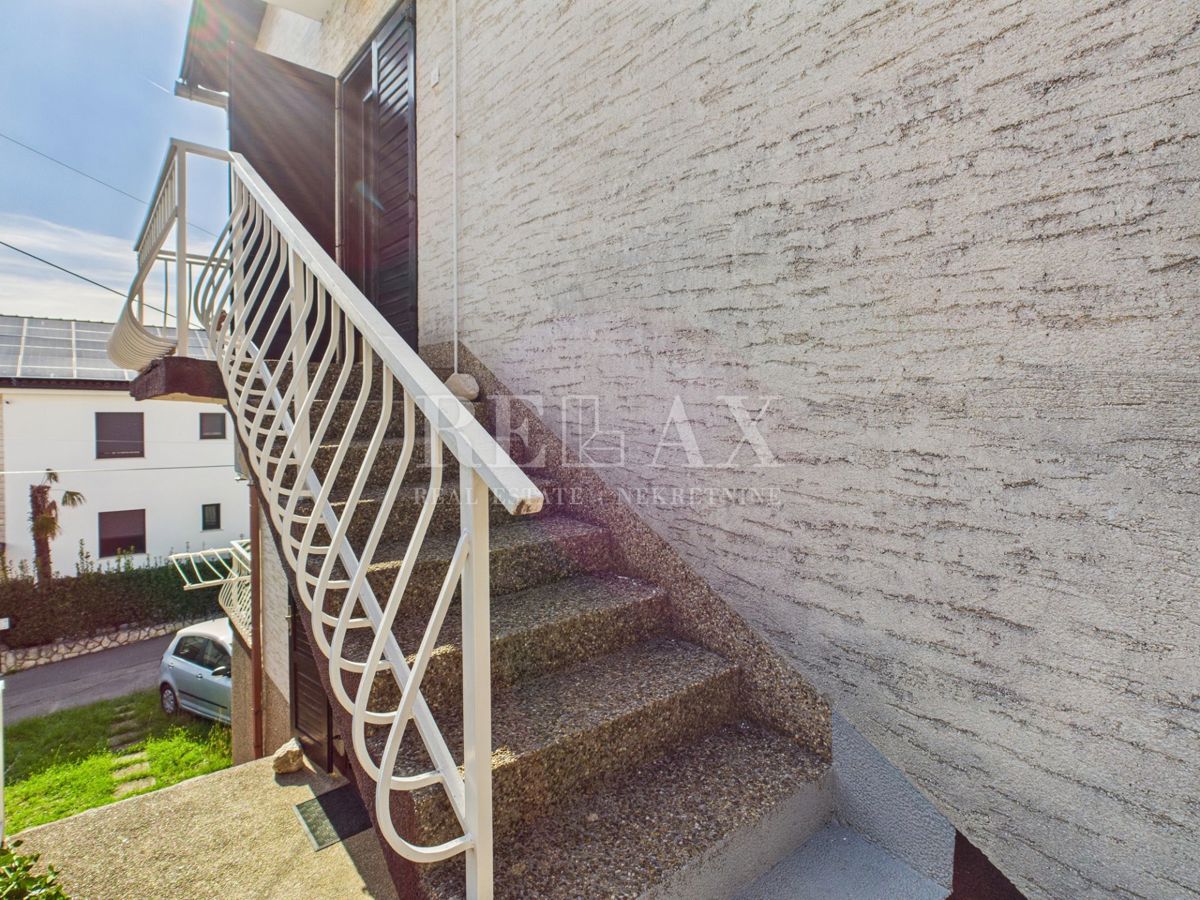 Dramalj - casa con due unità abitative