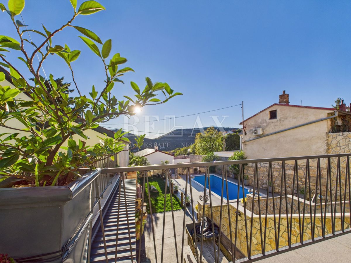 Bribir – Casa con piscina e tre appartamenti