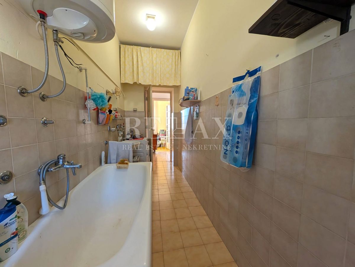 Rijeka, Škurinje - appartamento con due camere da letto